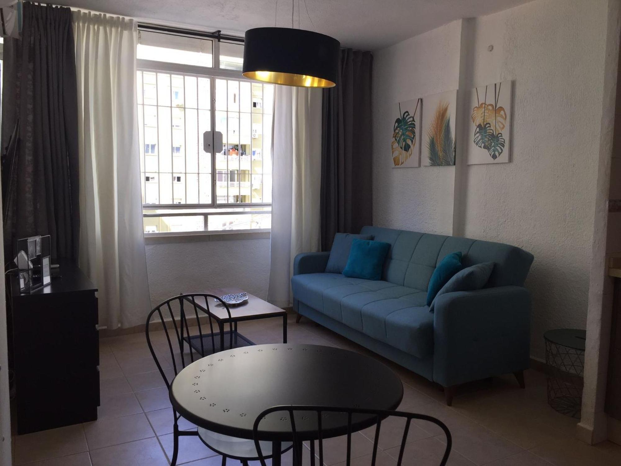Estudio Amplio En El Corazon De 토레몰리노스 외부 사진